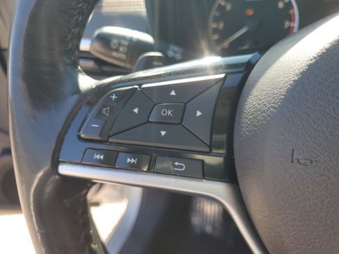 Certified 2019 Nissan Altima 2.5 SR w/ SR Premium Package image 23