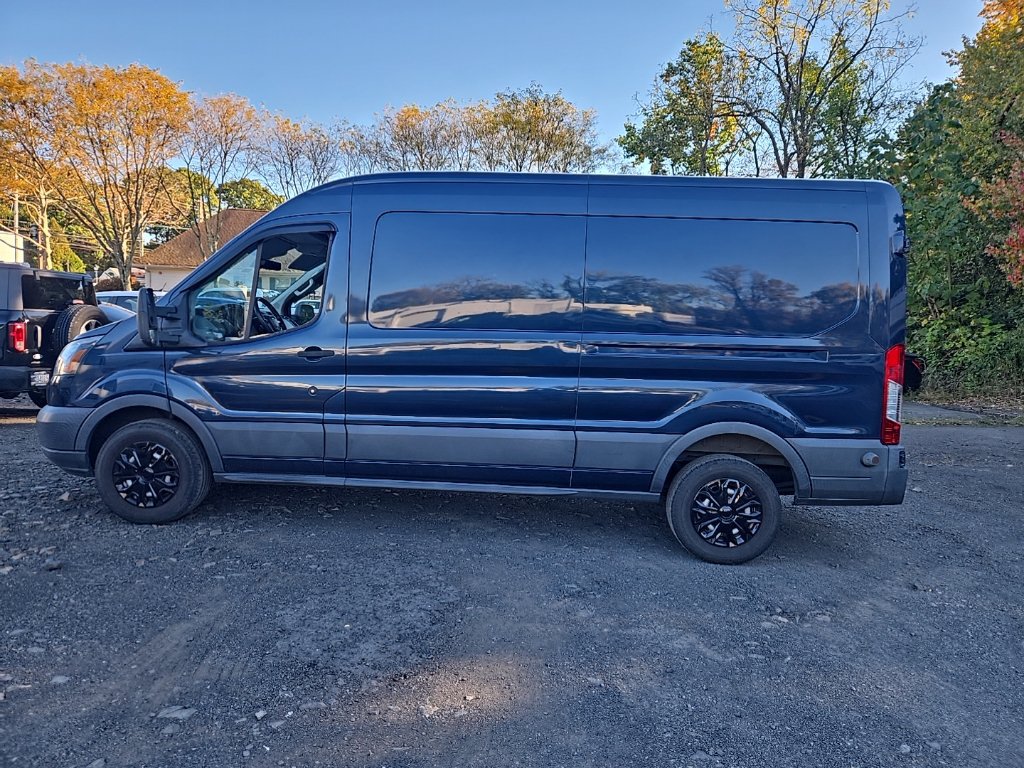 Used 2017 Ford Transit 250 148 Medium Roof RWD image 9