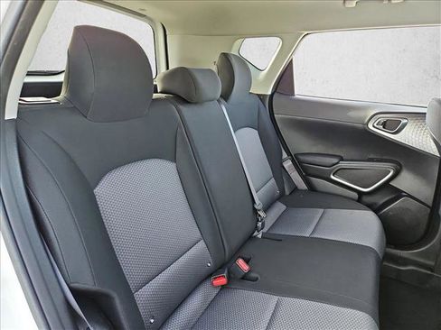Used 2024 Kia Soul LX w/ Option Group 015 image 18