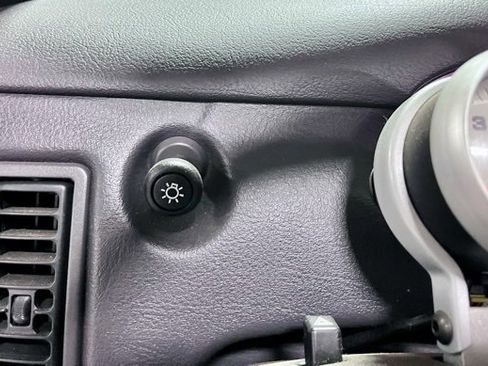 Used 1999 Plymouth Prowler image 21