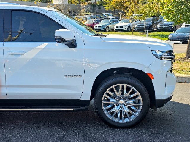 Used 2024 Chevrolet Tahoe LT w/ LT Signature Package AWD/4WD image 5