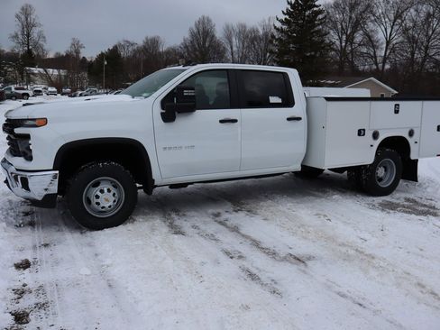 New 2025 Chevrolet Silverado 3500 W/T w/ WT Convenience Package image 2