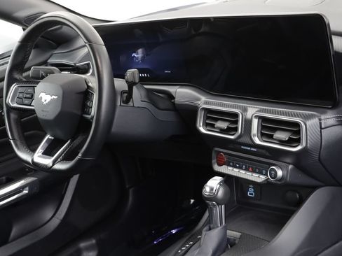 Used 2025 Ford Mustang Premium RWD image 20
