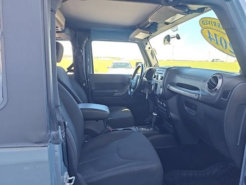 Used 2014 Jeep Wrangler Sport image 18