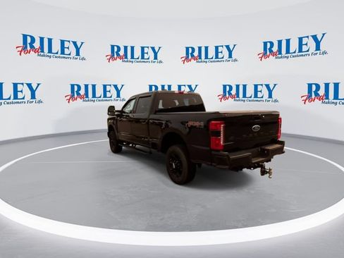 Used 2024 Ford F250 XLT w/ XLT Premium Package AWD/4WD image 9