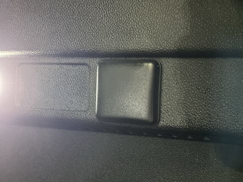 Certified 2025 GMC Terrain Elevation AWD/4WD image 28