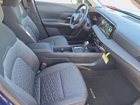 New 2026 Nissan Kicks SV w/ Charging Package image 10
