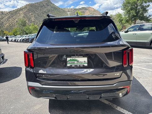 New 2026 Kia Sorento SX Prestige image 9
