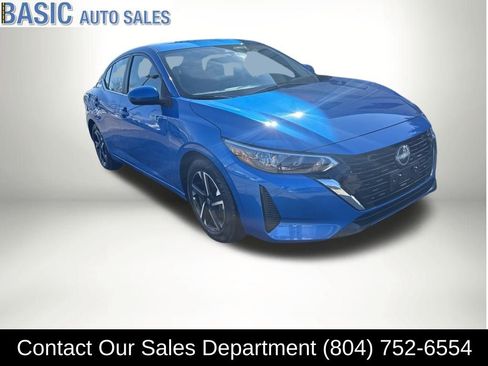 Used 2025 Nissan Sentra SV image 5