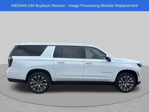 Used 2026 Chevrolet Suburban High Country AWD/4WD image 6