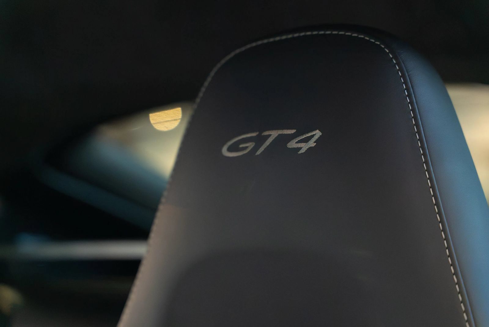 Used 2016 Porsche Cayman GT4 RWD image 36