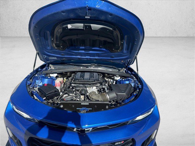 Used 2019 Chevrolet Camaro ZL1 RWD image 27