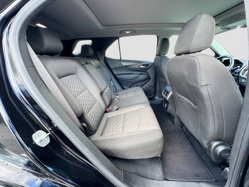 Used 2021 Chevrolet Equinox LT FWD image 29