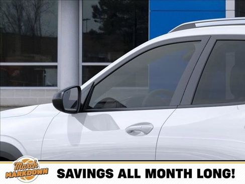 New 2026 Chevrolet Trax ACTIV w/ Sunroof Package image 12