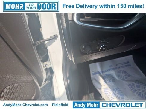 Used 2016 Chevrolet Malibu LT w/ Driver Confidence Package image 14