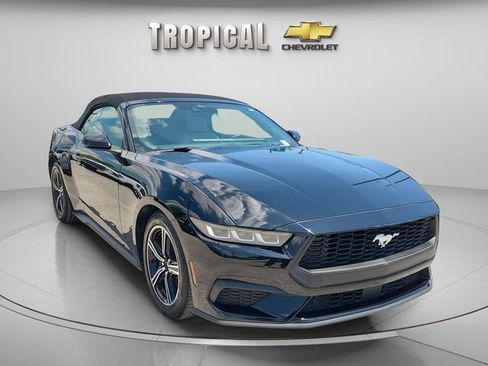 Used 2024 Ford Mustang Premium RWD image 7