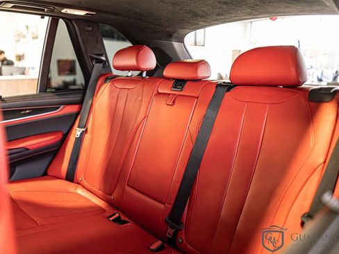 Used 2016 BMW X5 M image 33