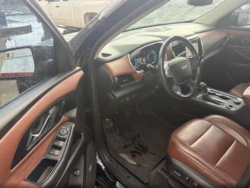 Used 2019 Chevrolet Traverse High Country AWD/4WD image 12