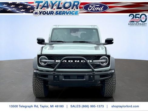 Used 2021 Ford Bronco First Edition AWD/4WD image 3
