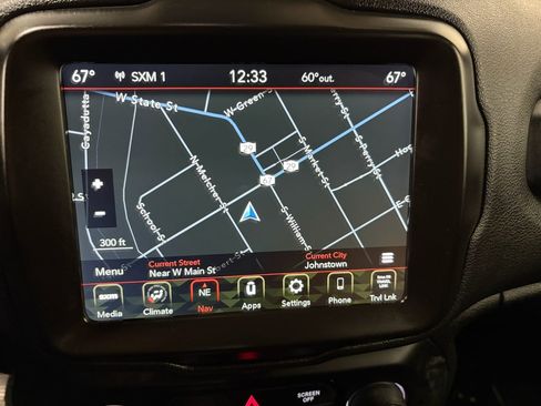 Used 2021 Jeep Renegade Latitude image 17