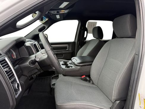 Used 2022 RAM 1500 Warlock AWD/4WD image 10