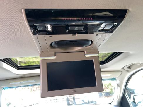 Used 2016 Chevrolet Tahoe LT image 29