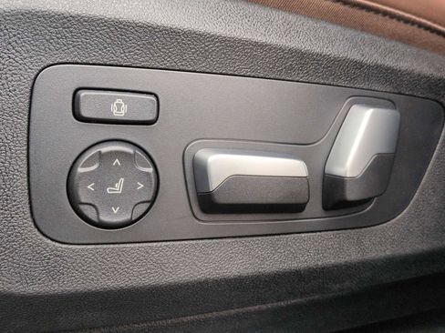 New 2026 BMW X5 xDrive40i image 17