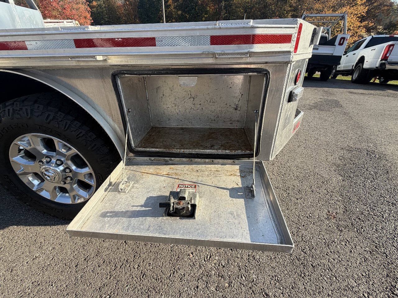 Used 2022 RAM 3500 SLT w/ Quick Order Package 27G SLT AWD/4WD image 8