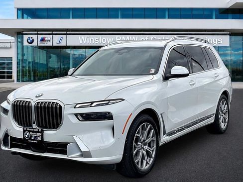 Used 2025 BMW X7 xDrive40i AWD/4WD image 2