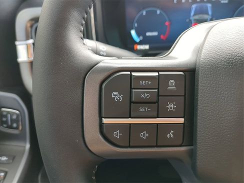 Used 2024 Ford F250 Lariat w/ Lariat Ultimate Package image 34