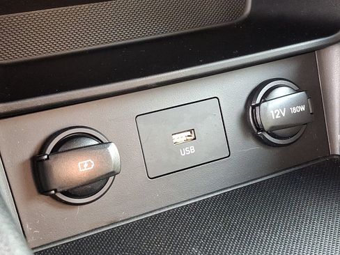 Used 2023 Hyundai Kona SEL image 26