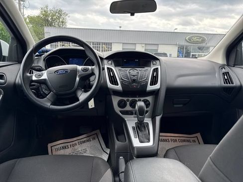 Used 2014 Ford Focus SE FWD image 13