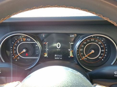 Used 2023 Jeep Gladiator Overland image 15
