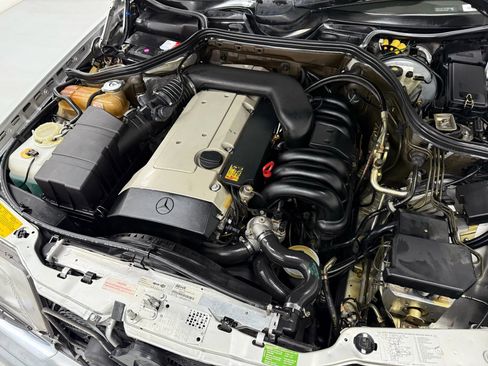 Used 1995 Mercedes-Benz E 320 Coupe image 41