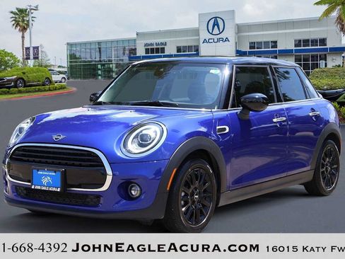Used 2020 MINI Cooper 4-Door Hardtop FWD image 1