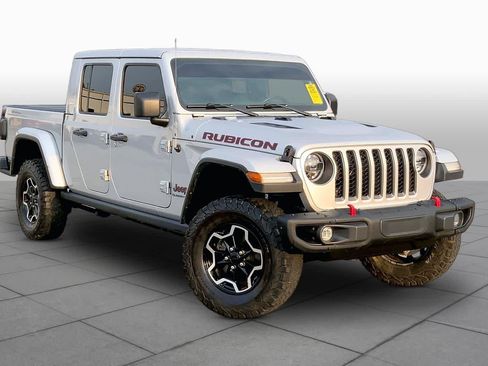 Used 2022 Jeep Gladiator Rubicon w/ LED Lighting Group AWD/4WD image 3