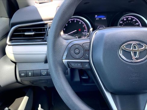 Used 2023 Toyota Camry LE FWD image 22