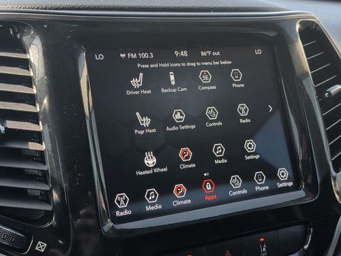 Used 2022 Jeep Cherokee Limited AWD/4WD image 18