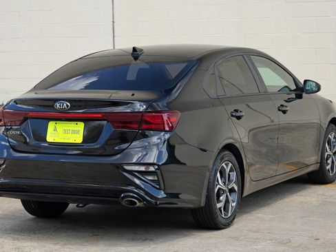Used 2019 Kia Forte LXS FWD image 43