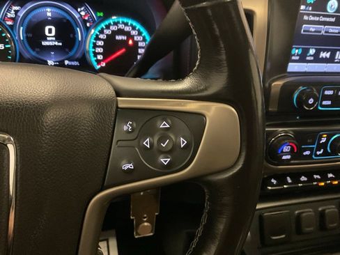 Used 2017 GMC Sierra 1500 Denali w/ Denali Ultimate Package AWD/4WD image 21