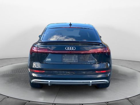 Used 2022 Audi e-tron Premium Plus image 6