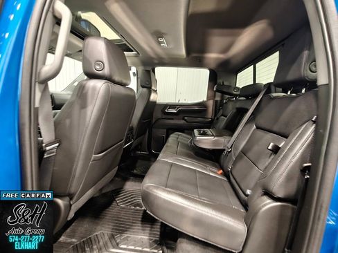 Used 2022 Chevrolet Silverado 1500 LTZ w/ Technology Package image 13