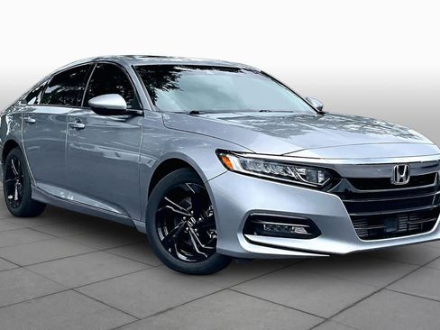 Used 2018 Honda Accord EX-L image 3