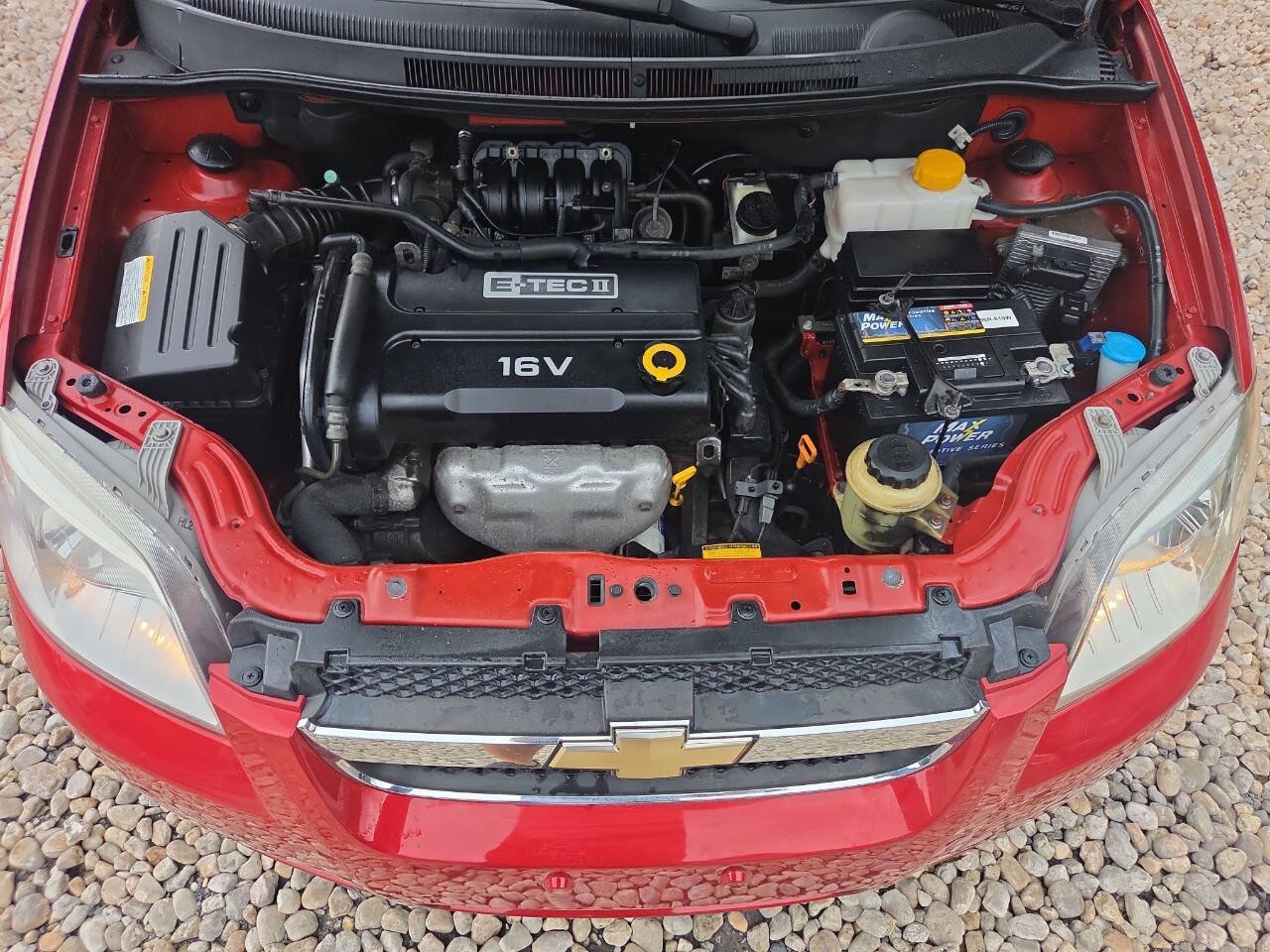 Used 2007 Chevrolet Aveo LT FWD image 14