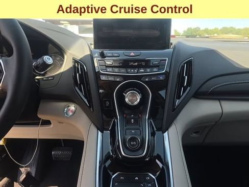 Used 2026 Acura RDX w/ Advance Package AWD/4WD image 11