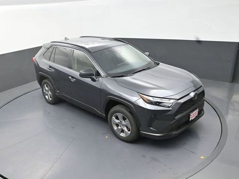 Used 2025 Toyota RAV4 LE image 26