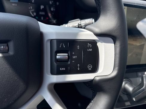 New 2026 Land Rover Defender 110 X-Dynamic SE AWD/4WD image 20