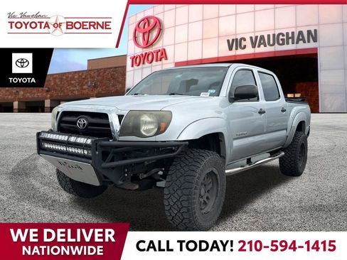 Used 2008 Toyota Tacoma PreRunner RWD image 1