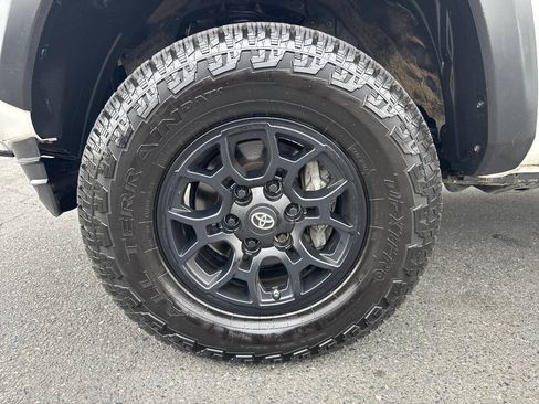 Used 2021 Toyota Tacoma SR w/ SX Package AWD/4WD image 2