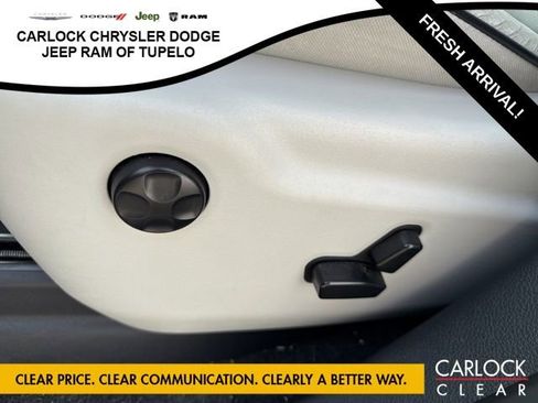 Used 2017 Jeep Grand Cherokee Summit image 12